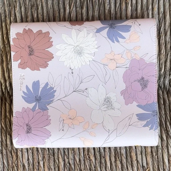 Erin Condren In Bloom A5 Planner - Picture 4 of 10